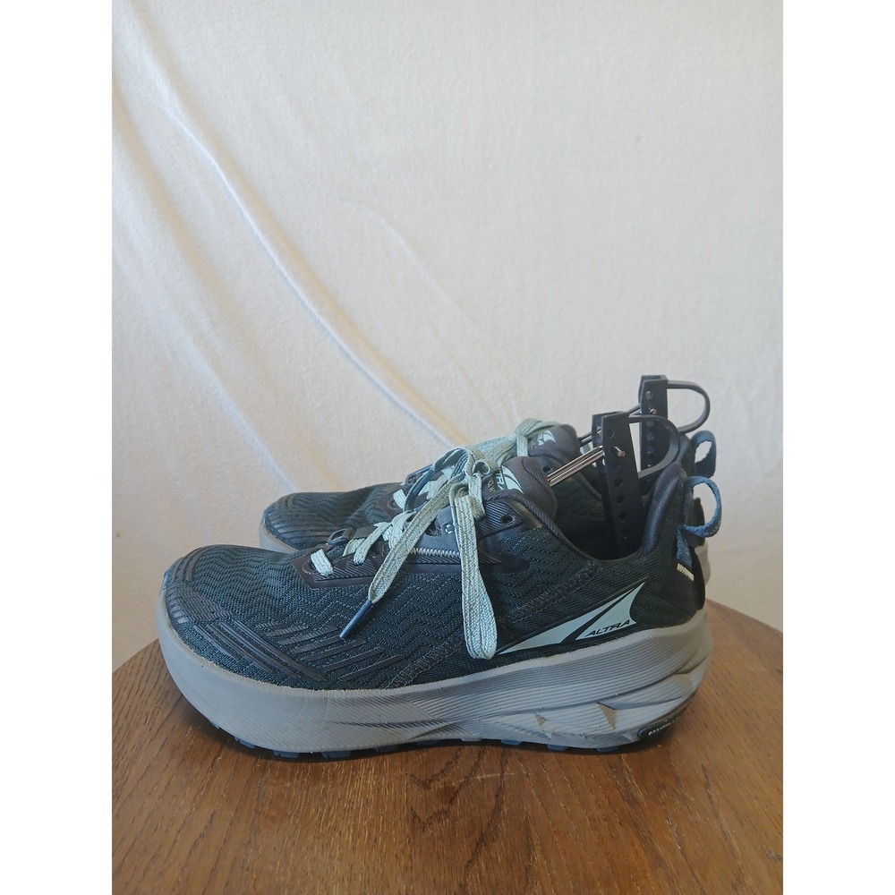 Altra experience wild trail running shoe womens 7.5 outdoors gorpcore